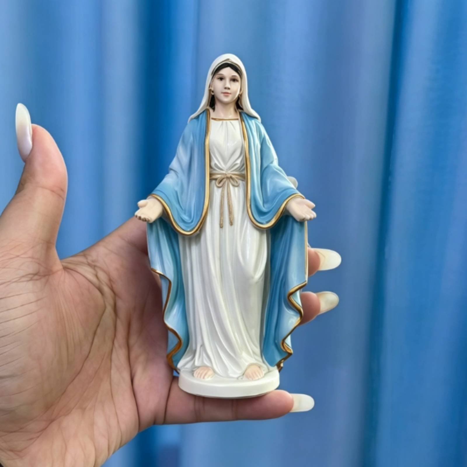 Resin Art Design - Weibliche Harz-Statue Sonderedition Harz-Statue Weibliche Kunstfigur