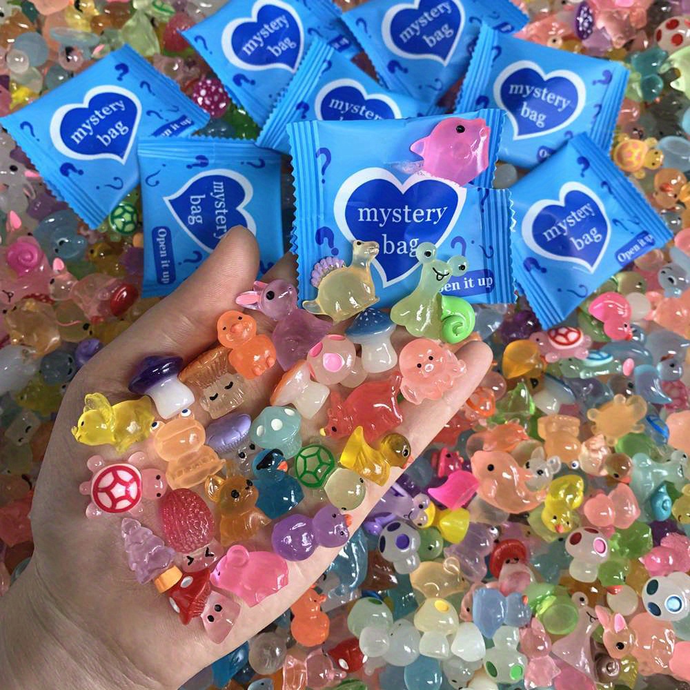 32 Stück zufällige, tierförmig – Resin Dye Opaque Bewertung und Preis